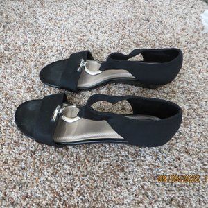 IMPO Stretch Wedge Sandal, Black with Silver , Size 6.5.  New